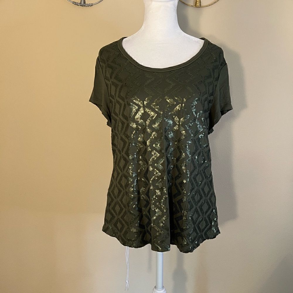 Liz Claiborne Olive Green Sequin Front Short Sleeve Tee Petite Large